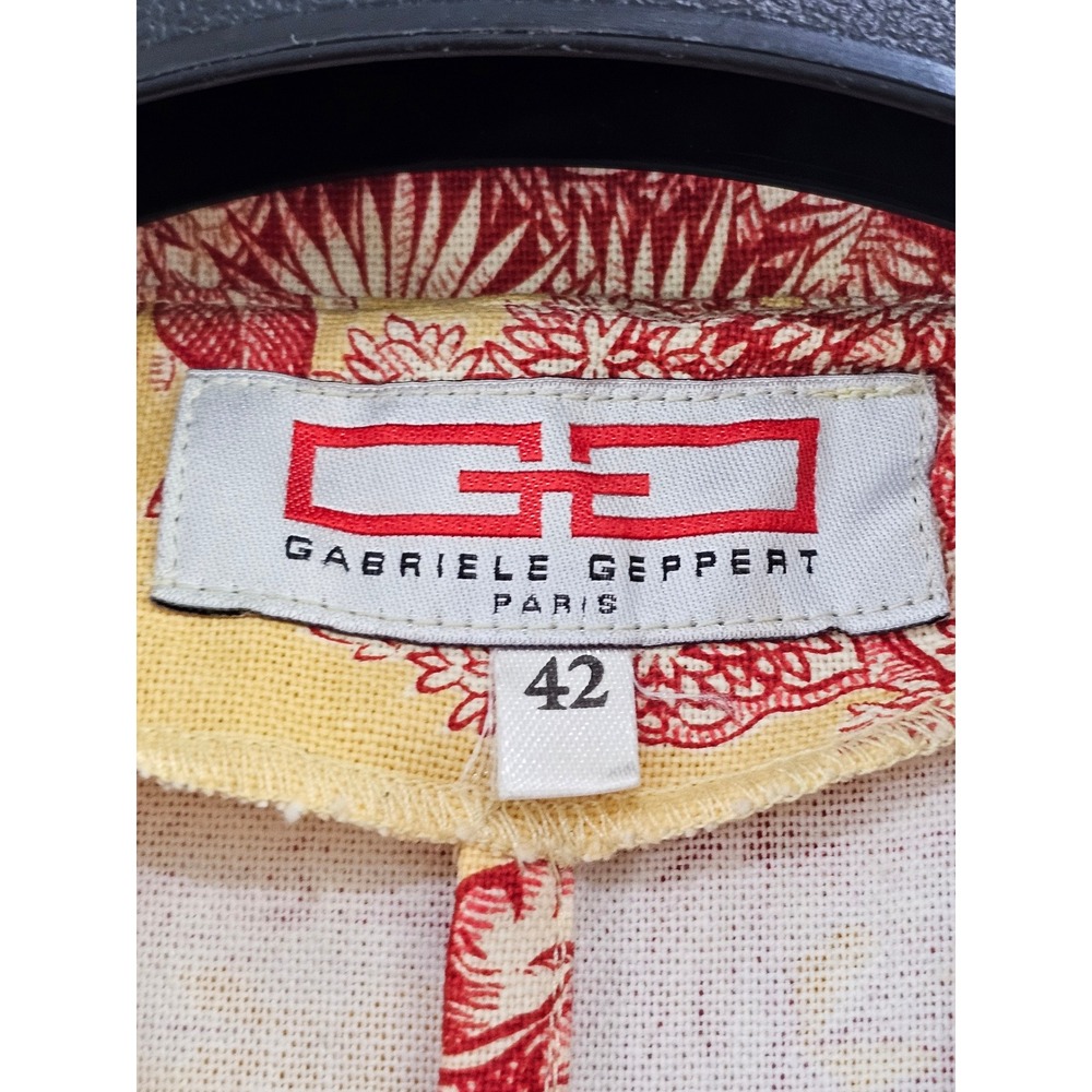 Gabriele Geppert Trench Coat Womens 42 Yellow Red Toile Horse Graphic Belted EUC - Picture 4 of 7